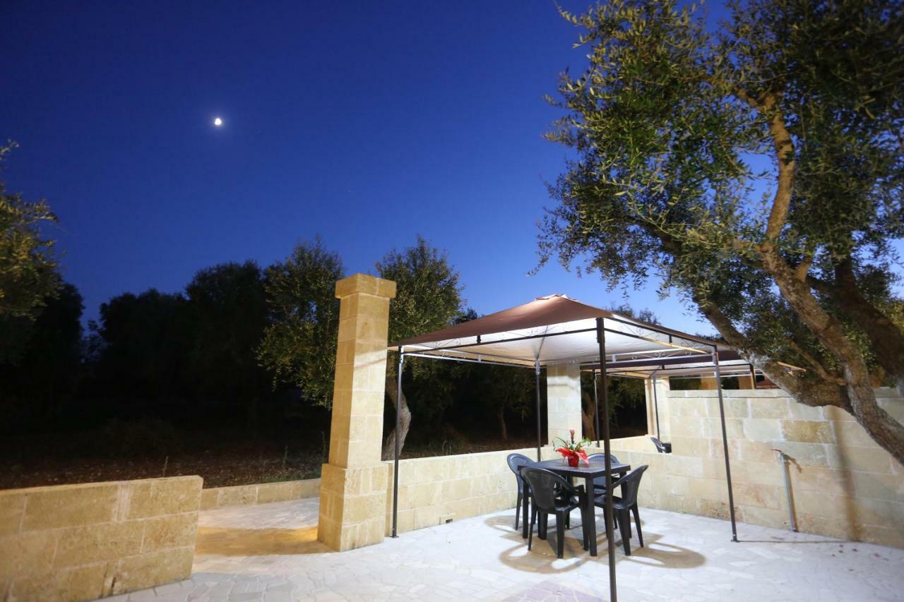 Il Giardino Degli Aromi Bed & Breakfast Cerfignano Dış mekan fotoğraf